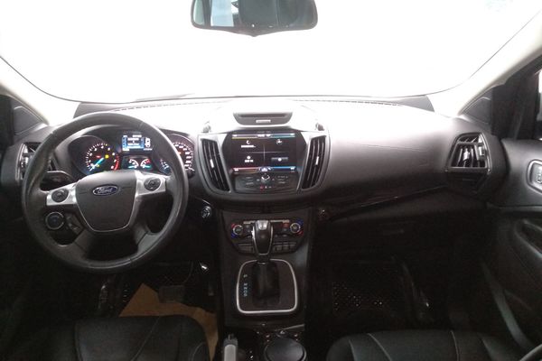2015 Ford Kuga  2.0L GTDi 4WD