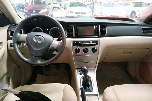 2013 Toyota Corolla  1.6L MT