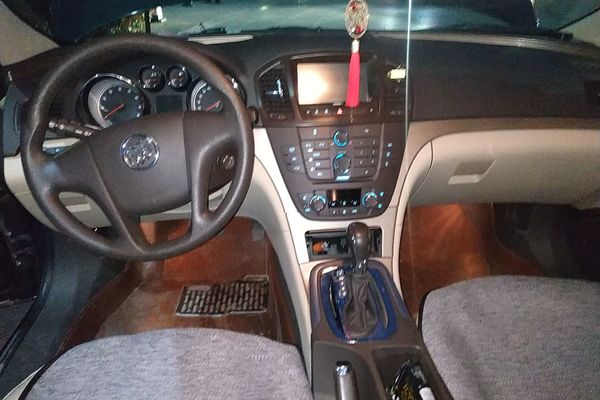 2013 Buick Regal  2.0L