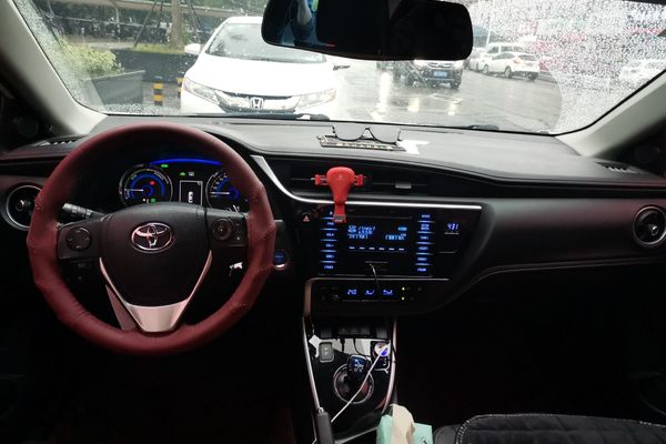 2017 Toyota Corolla   1.8L E-CVT